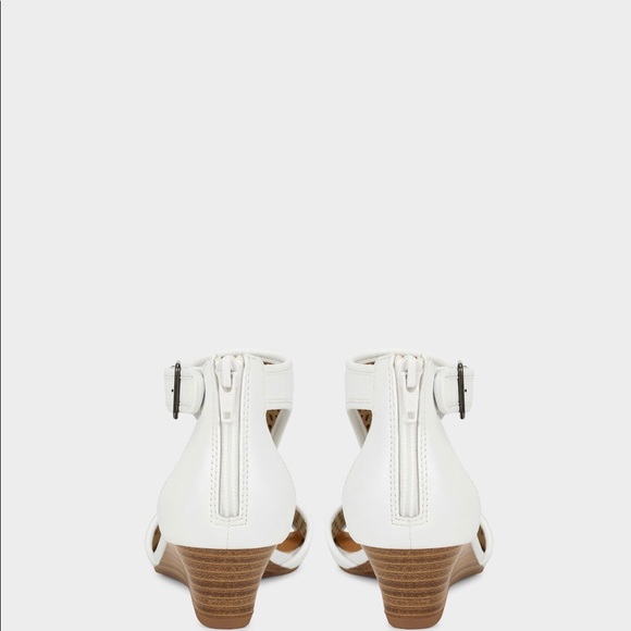 Aerosols Sapphire Wedge Sandal - Picture 4 of 7